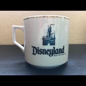 Disney vintage coffee mug with Cinderella’s castle